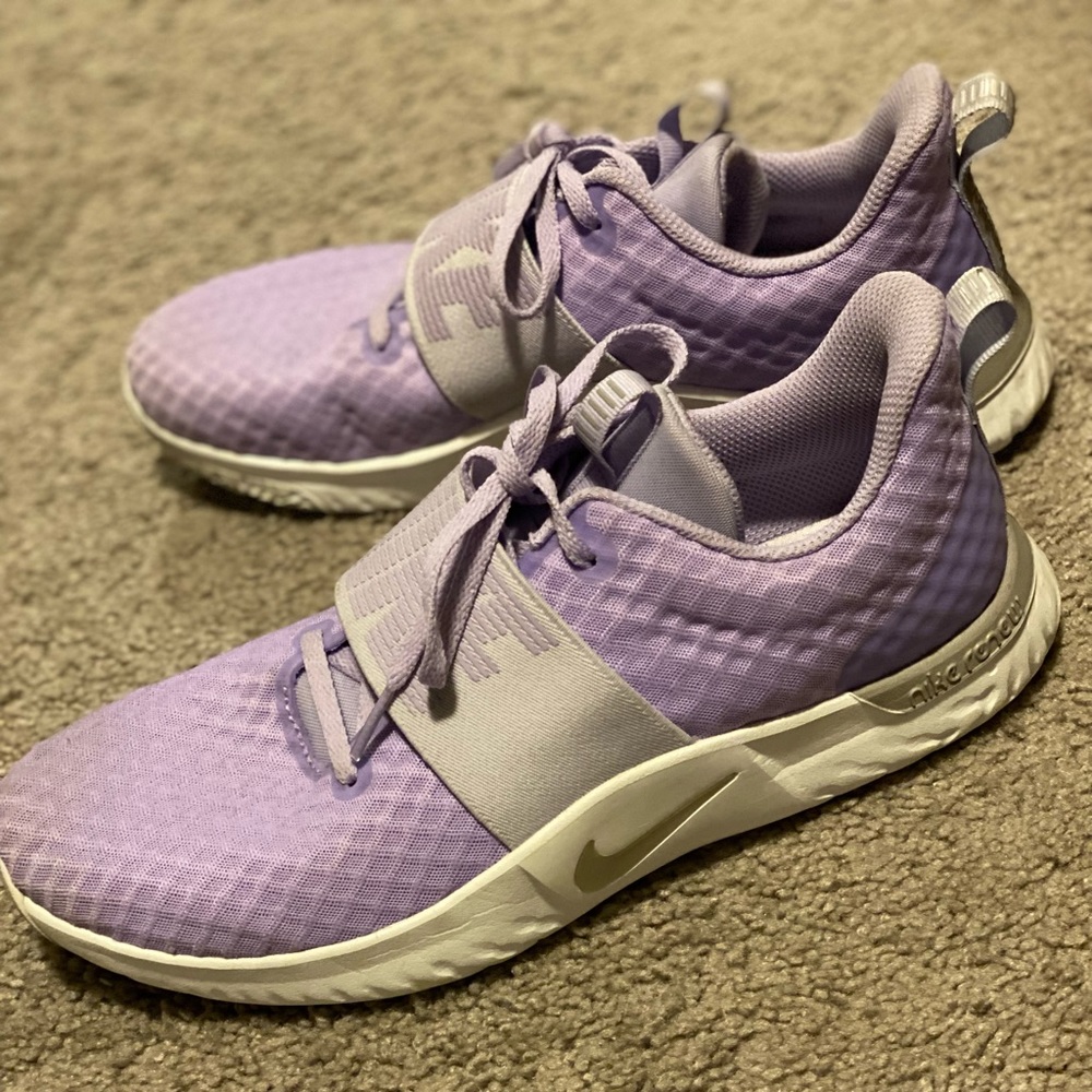 Nike Renew lavender/purple shoes